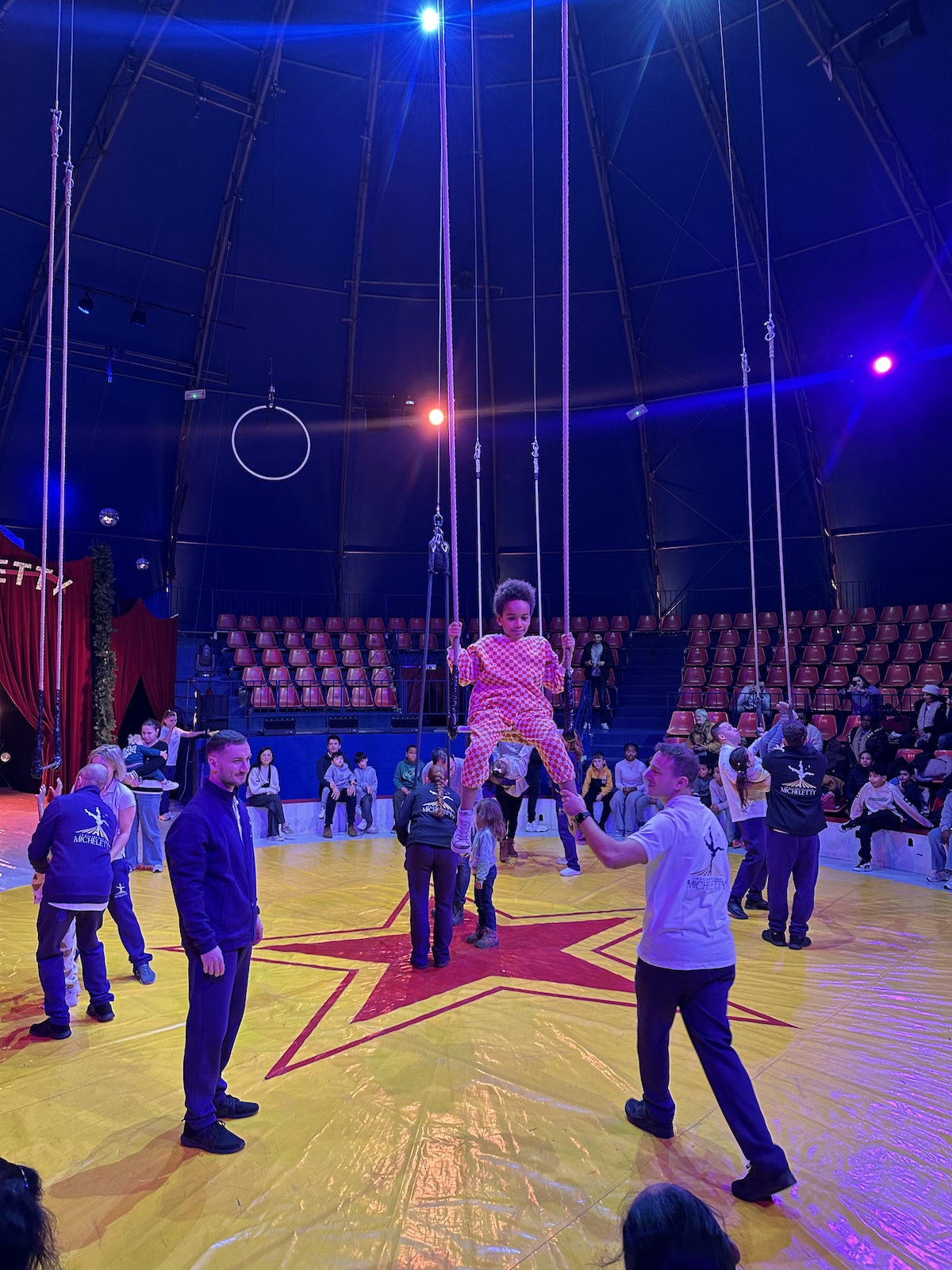 journee-cirque-micheletty-activites-enfants-paris-92