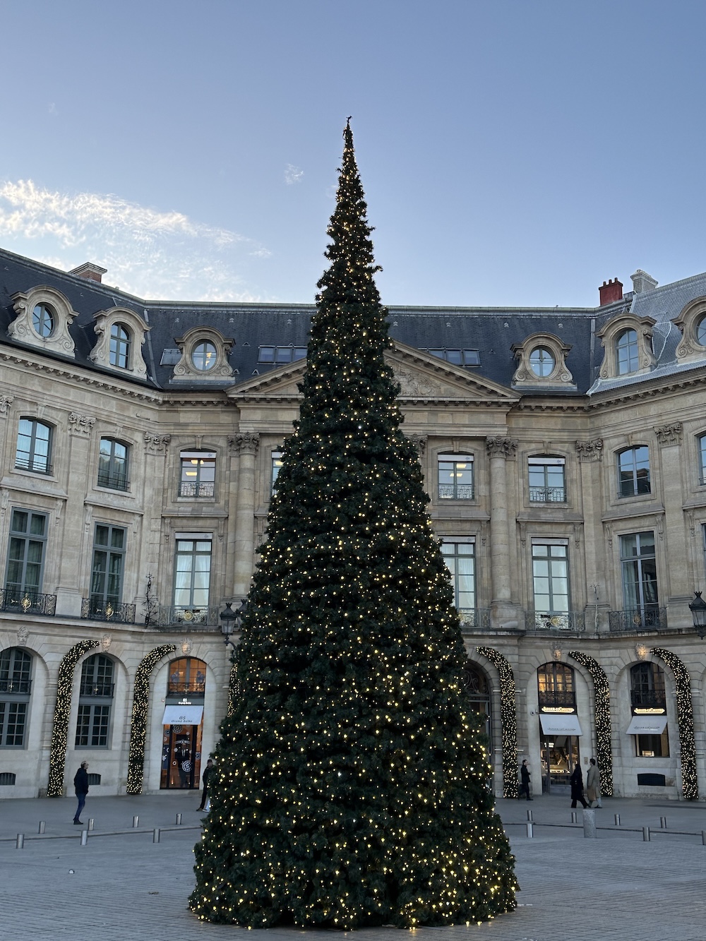 illuminations-noel-paris-place-vendome illuminations-noel-paris-place-vendome
