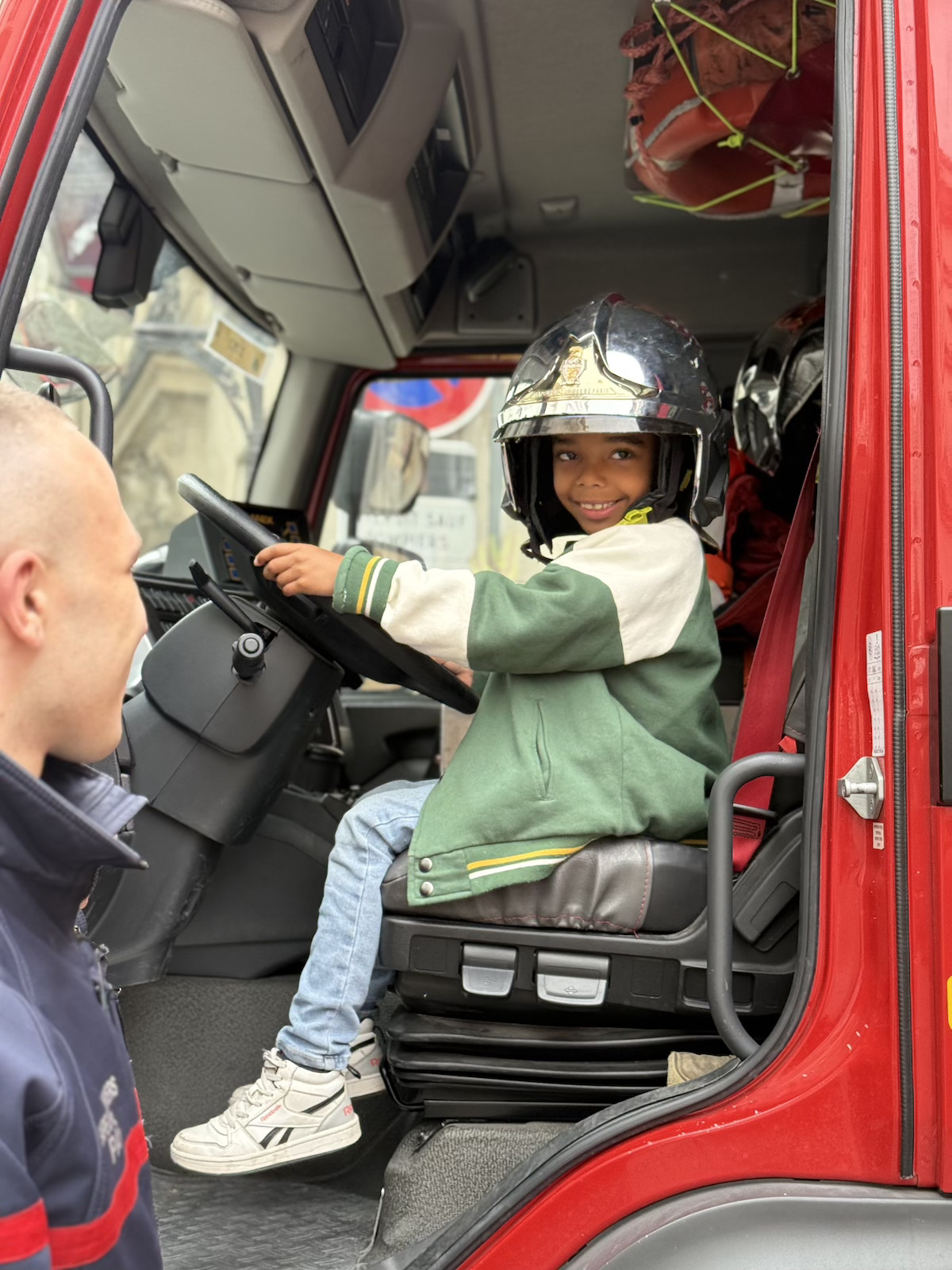 pompiers-visite-caserne-paris
